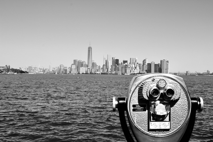 Manhattan grayscale.jpeg