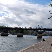 relaxing-by-seine_8093779685_o.jpg